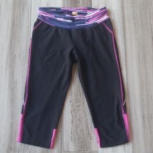 Lucy "Lucy Tech" Drawstring Crop Capri Leggings